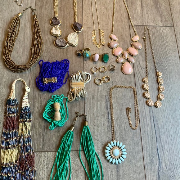 Boho/Beaded Jewelry Lot - Picture 4 of 6